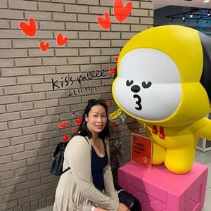 Meet your Posher, Helen joy